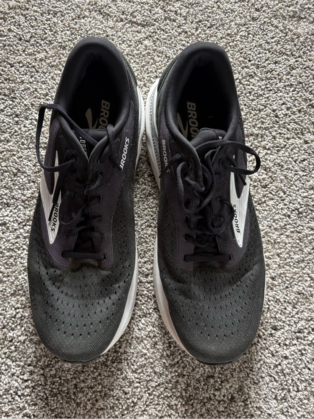 Brooks Black and White Men's Athletic Running Shoes